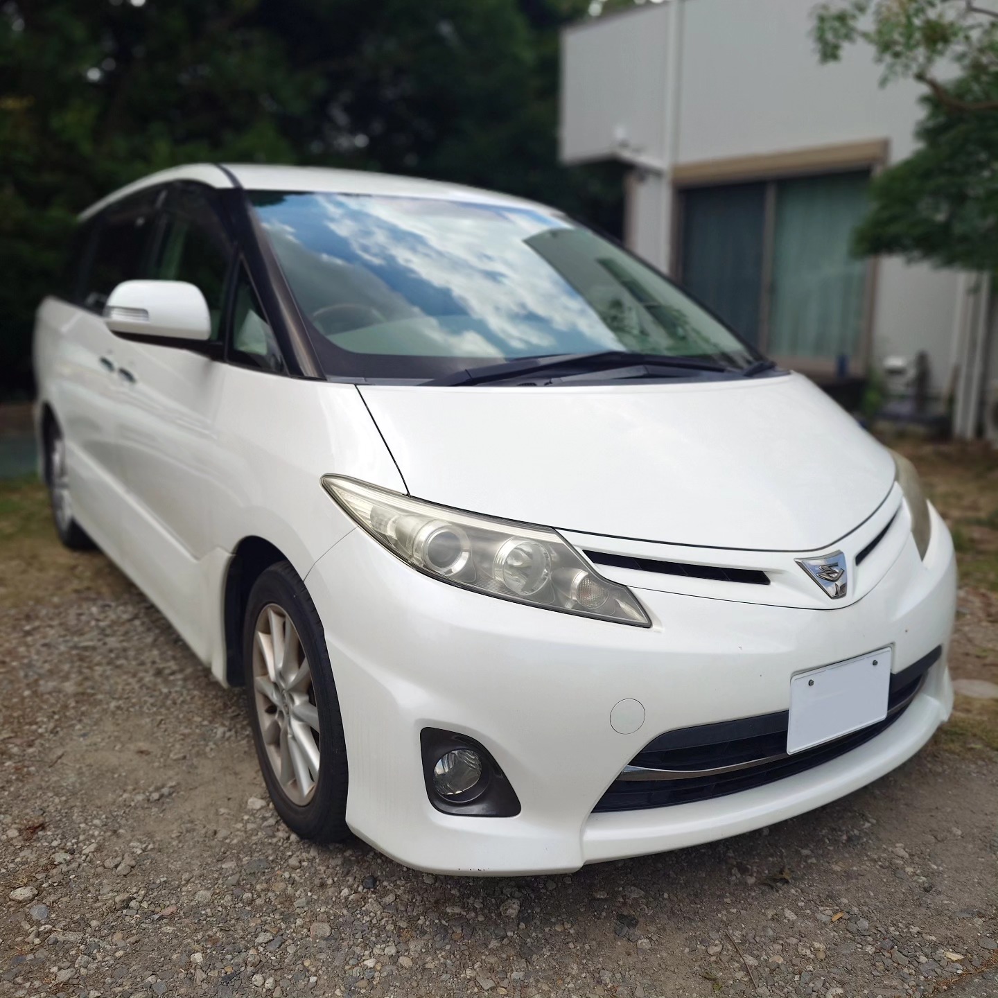 エスティマ250829