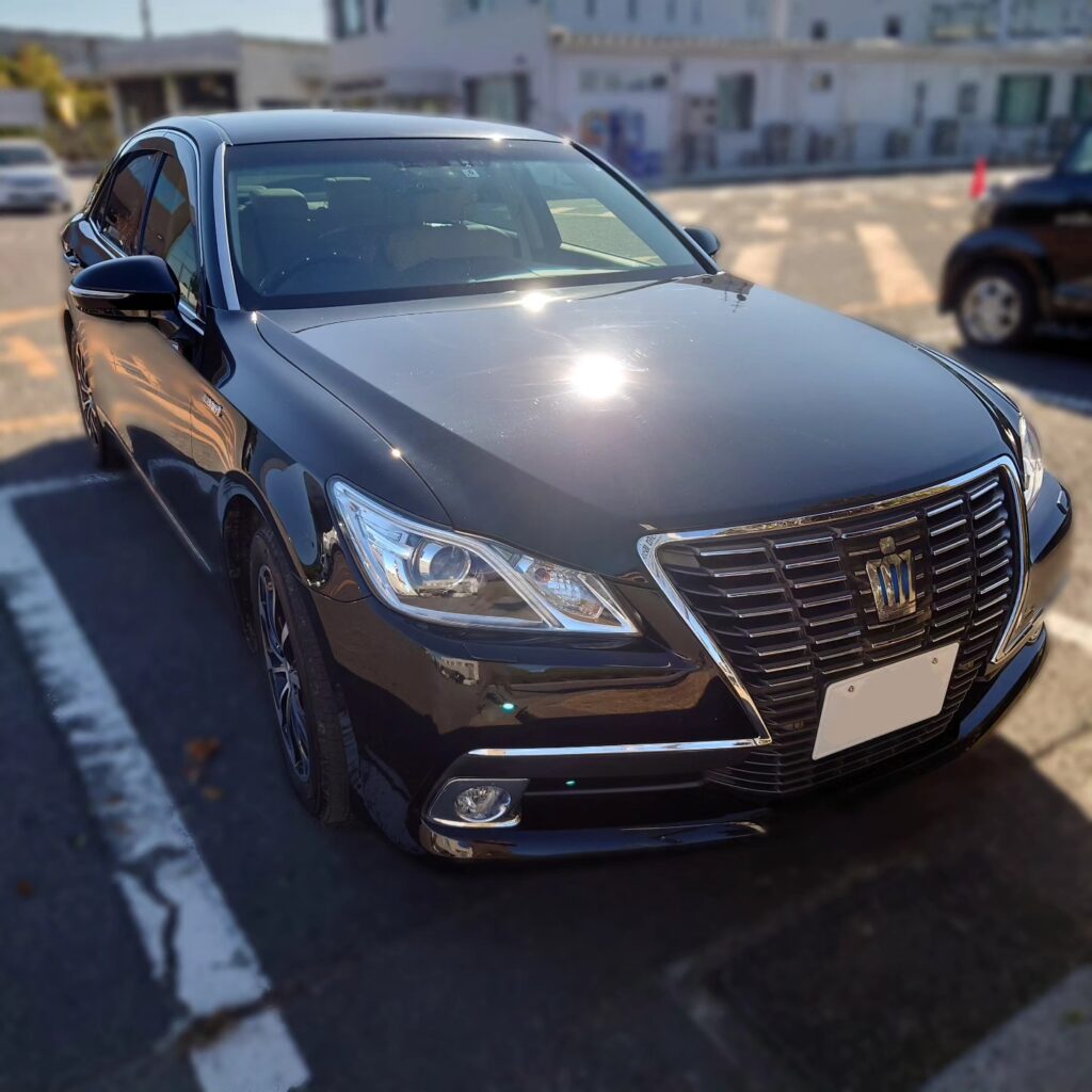 クラウンHV240118