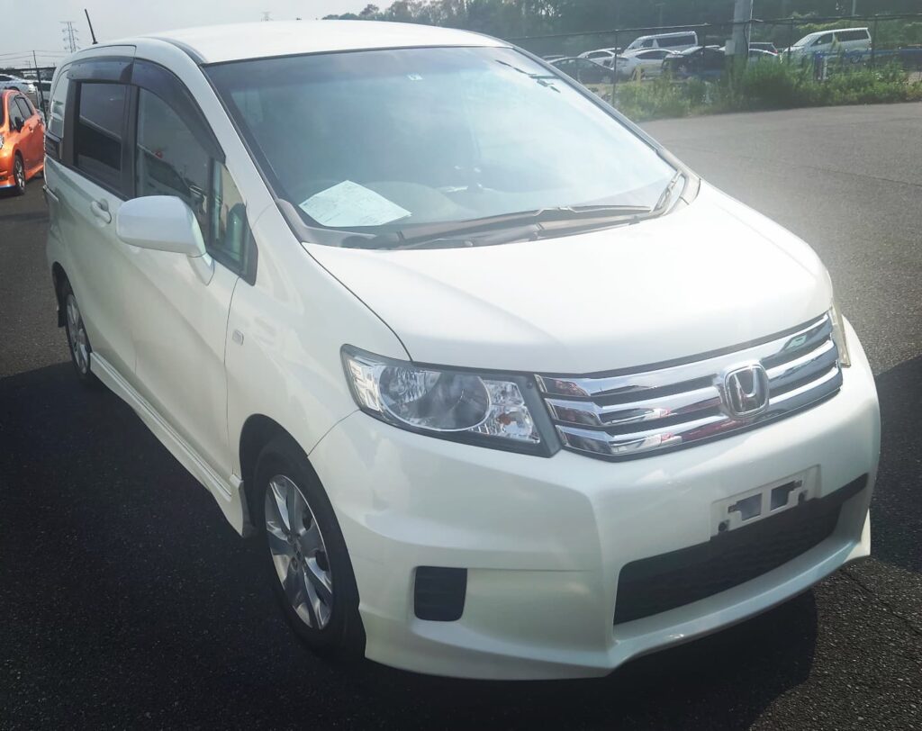 フリードスパイク221108